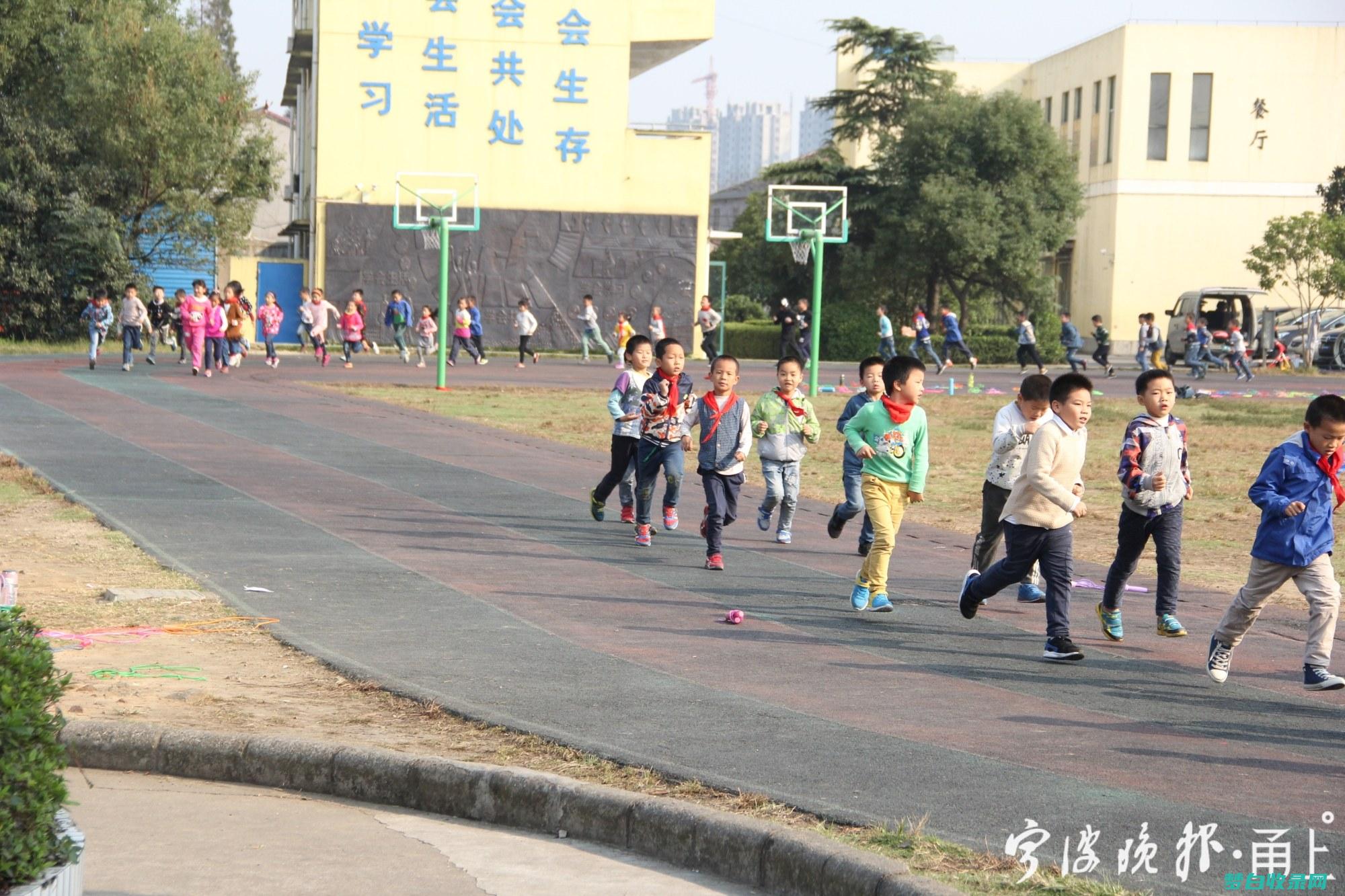 小学体育教育的价值：促进身体健康和运动技能 (小学体育教育叙事)