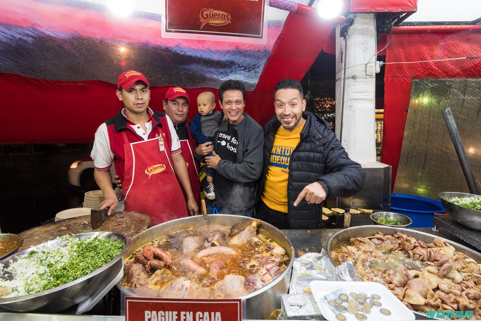 深夜美食指南：15 种让你忘却烦恼的宵夜选择 (搜索深夜美食)