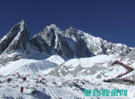 玉龙雪山门票费用全攻略：避免隐藏费用和陷阱 (玉龙雪山门票多少钱)